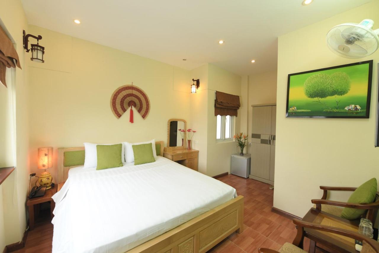 Holiday Lakeview Hotel Hanoi Esterno foto