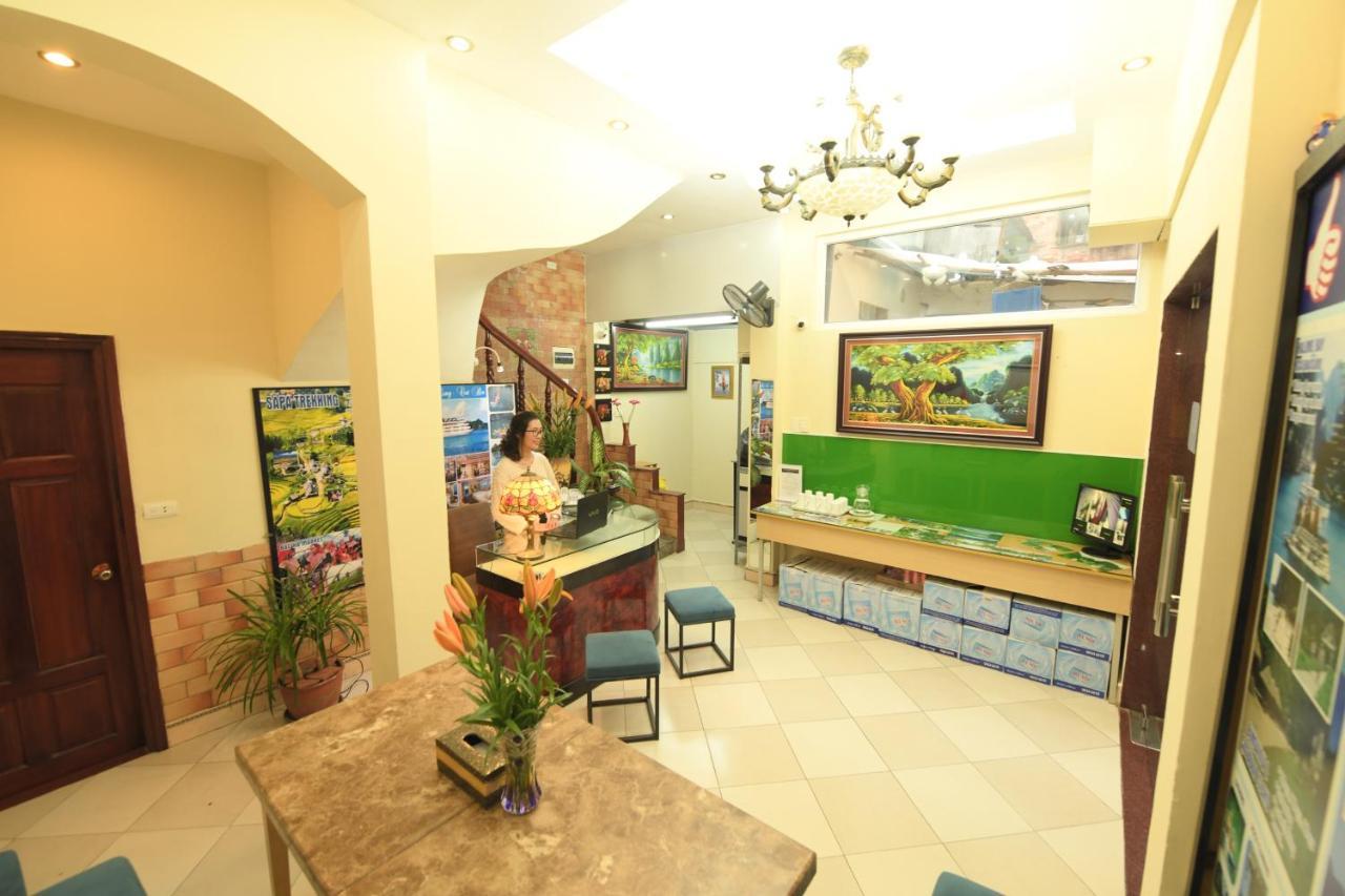 Holiday Lakeview Hotel Hanoi Esterno foto